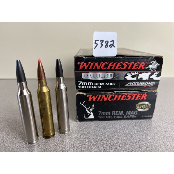 AMMO: 40X MIXED 7MM REM MAG INCL WINCHESTER AND HORNADY 160 GR. 
