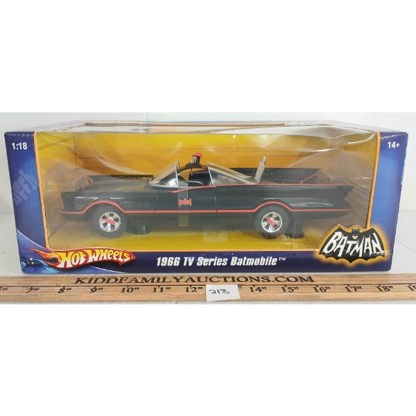 HOTWHEELS BATMAN DIECAST 1966 TV SERIES BATMOBILE MODEL