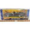 Image 1 : HOTWHEELS BATMAN DIECAST 1966 TV SERIES BATMOBILE MODEL