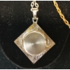 Image 3 : LADIES DYNASTY 17 JEWEL WATCH PENDANT ON CHAIN