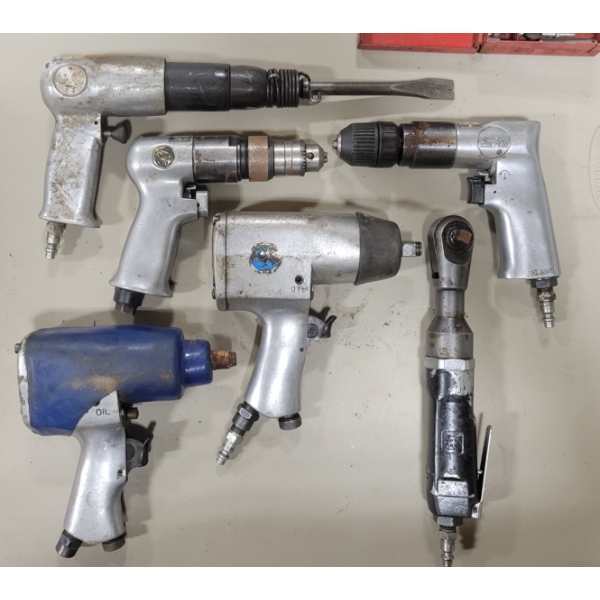 LOT OF 6 - AIR TOOLS - INCL. RATCHET, IMPACT & DRILL