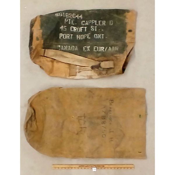 LOT OF 2 - CDN MILITARY SACS