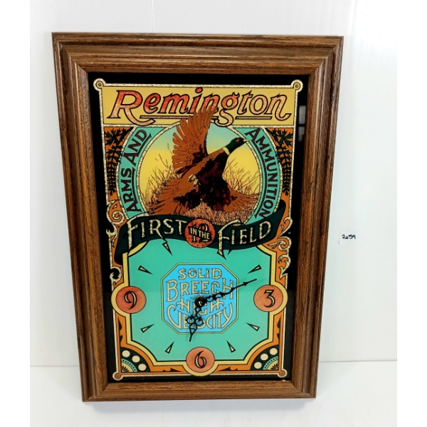 REMINGTON BATTERY OP WALL MOUNT CLOCK