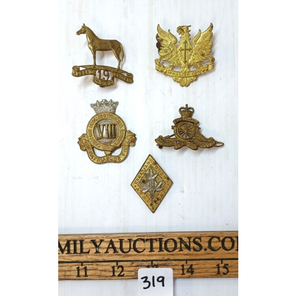 LOT OF 5 - WW2 CANADIAN HAT BADGES