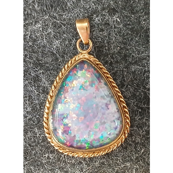 9K GOLD SIMULATED OPAL TEAR DROP PENDANT