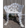 Image 9 : LOT OF 4 - WROUGHT IRON ROCOCO STYLE GARDEN SET - INCL CHAIRS & SIDE TABLE