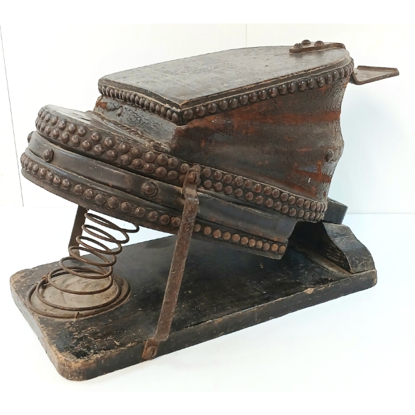 FIRE FIGHTING AIR INTAKE BELLOW - CIRCA 1940's