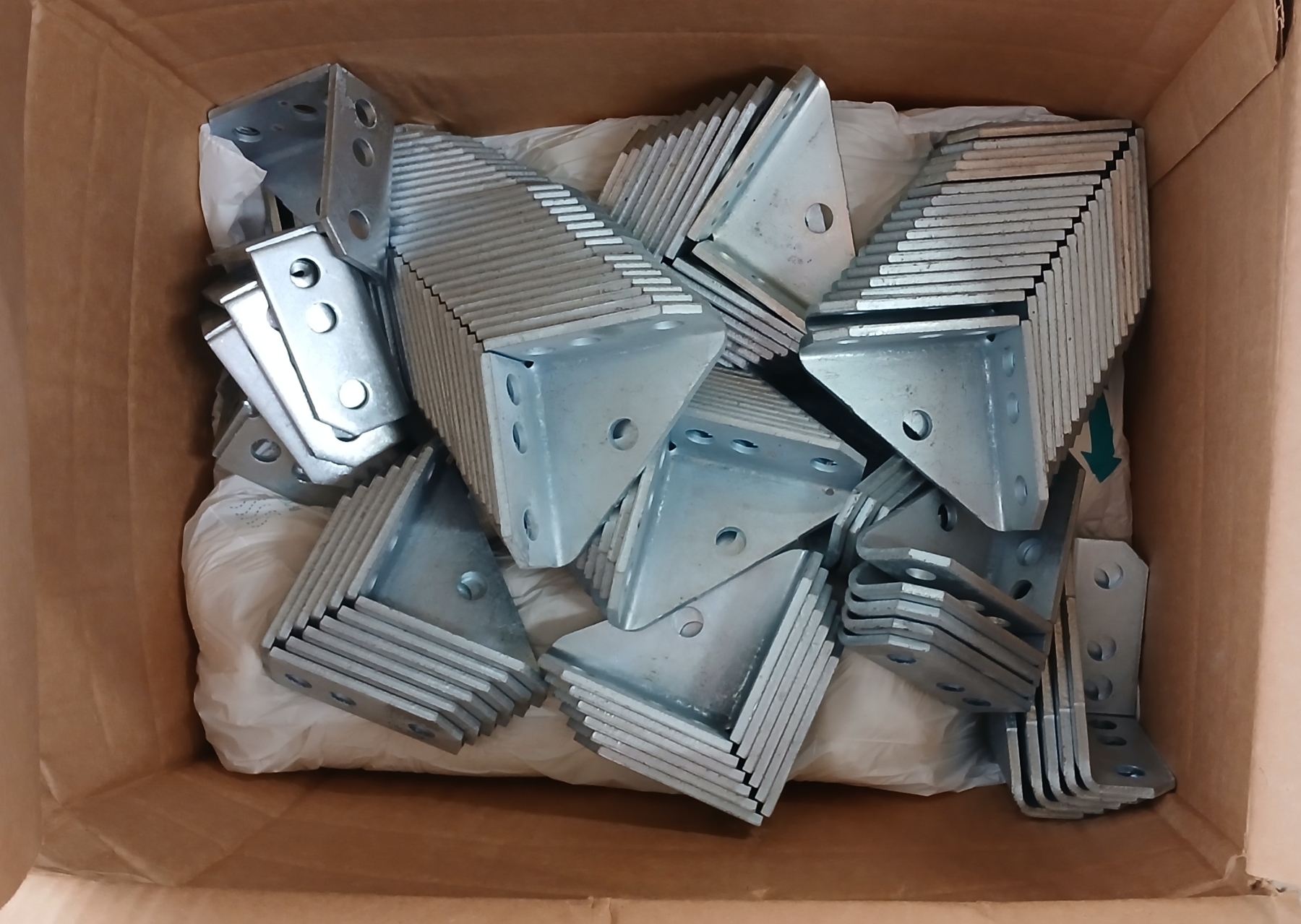 JOB LOT - INDUSTRIAL CORNER BRACKETS & PANELS, THREADED RODS, ETC ...
