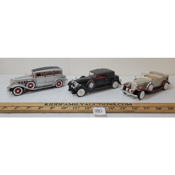 LOT OF 3 - ANSON DIECAST MODELS - 1934 PACKARD, 1931 PEERLESS & 1932 CADILLAC