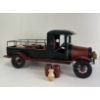Image 1 : WOOD/METAL DELIVERY TRUCK
