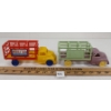 Image 6 : LOT OF 4 - PLASTIC BUBBLE GUM TRUCKS