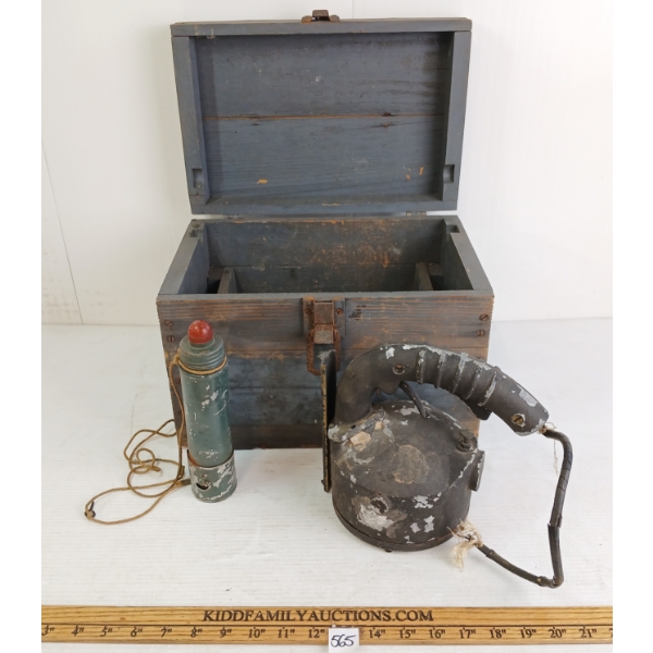 LOT OF 3 - WWII ROYAL AIR FORCE FLOATING TORCH & NAVAL SIGNALLING LANTERN W/ CHEST