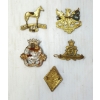 Image 2 : LOT OF 5 - WW2 CANADIAN HAT BADGES