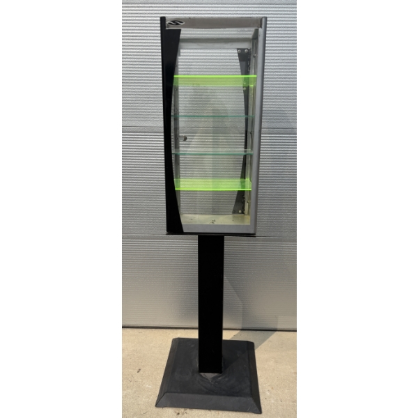 DISPLAY CABINET