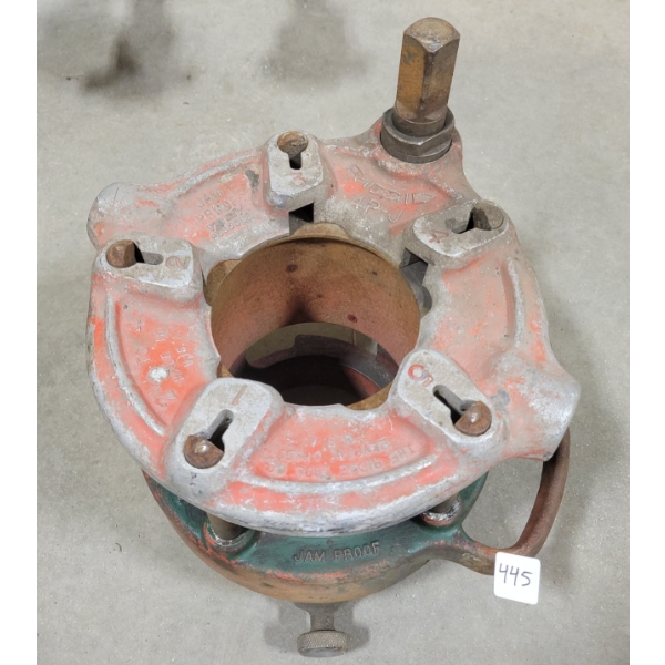 RIDGID 4IN PIPE THREADER