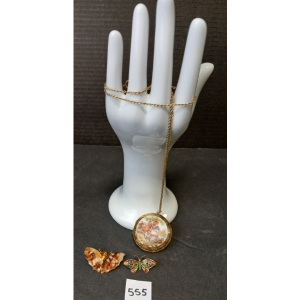 LOT OF 3 - BUTTERFLY BROOCHES & LOCKET NECKLACE 