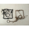 Image 2 : QTY OF DECORATIVE TRAPS