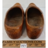 Image 6 : PAIR OF WWII DUTCH WOODEN CLOGS - SOLDIER'S WARTIME SOUVENIR