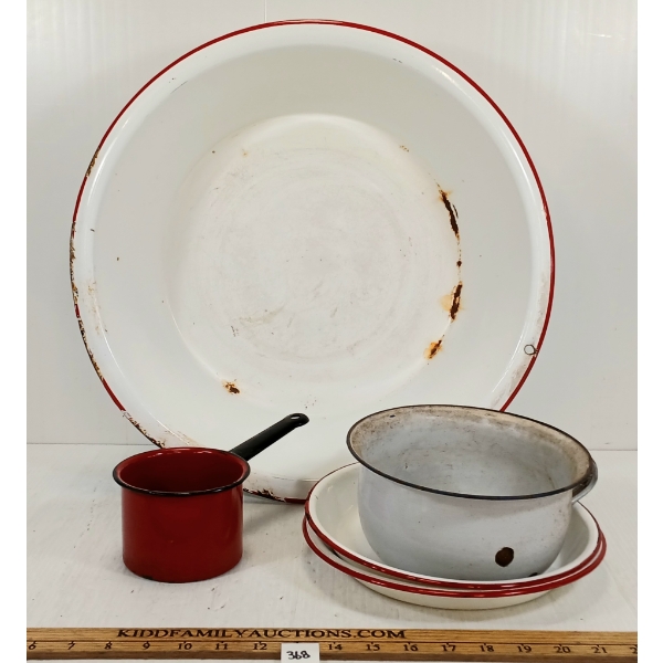 LOT OF 5 - ENAMELWARE PLATES, POTS & WASH BASIN