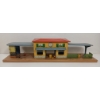 Image 4 : LOT OF 2 - TIN TRAIN STATIONS - INCL HORNBY