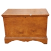 Image 1 : PINE BLANKET CHEST