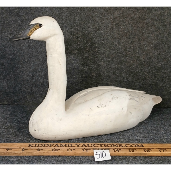 1990 SWAN DECOY - SIGNED B.J. ASHFIED