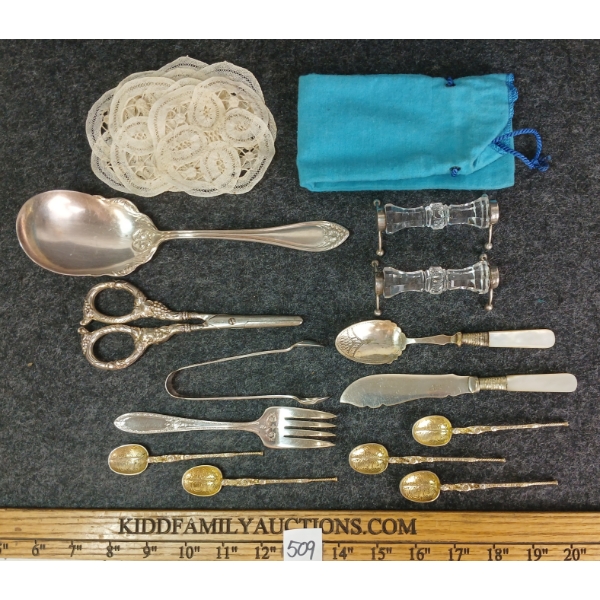 JOB LOT - SILVERPLATED SERVINGWARE - INCL KNIFE RESTS, TEASPOONS, TONGS, ETC
