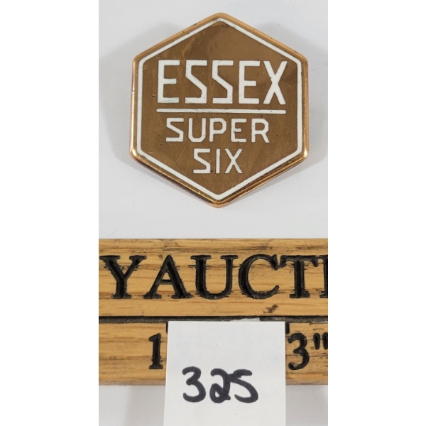 1928 ESSEX SUPER SIX RAD BADGE