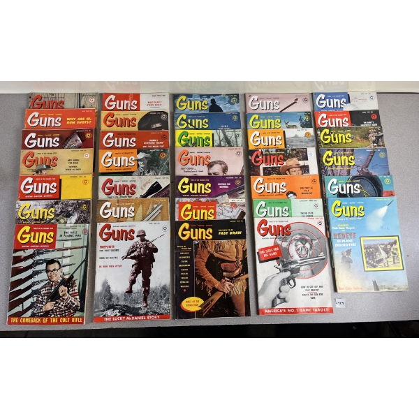 LOT OF 34 - VINTAGE GUNS MAGAZINES 