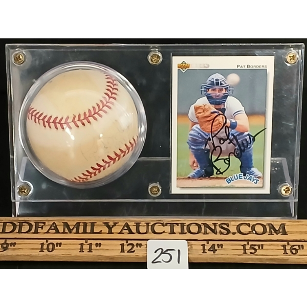 1991 UDC MLB TORONTO BLUE JAYS PAT BORDERS CARD & BASEBALL - AUTOGRAPHED