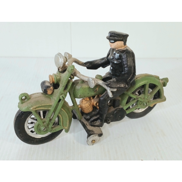 CAST IRON INDIAN MOTORCYLCE W/ RIDER