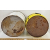 Image 5 : LOT OF 2 - IRVING & BP 5 GAL OIL CANS