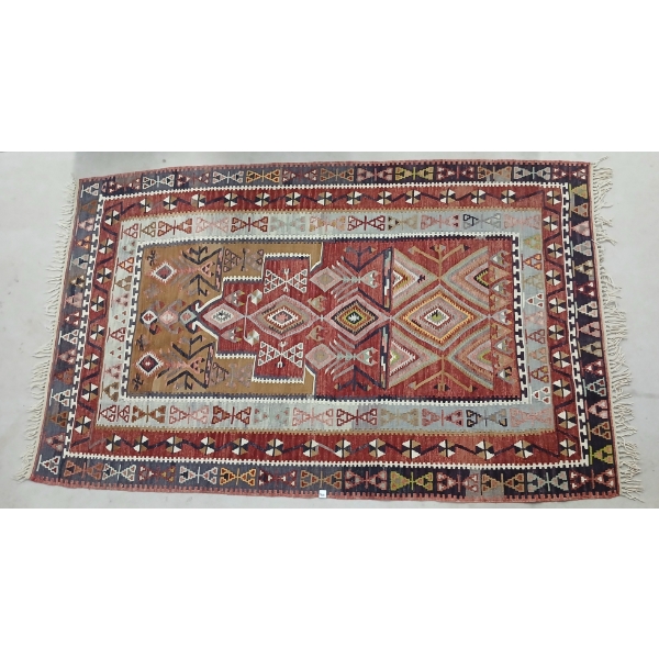 TURKISH WOVEN KILIM RUG