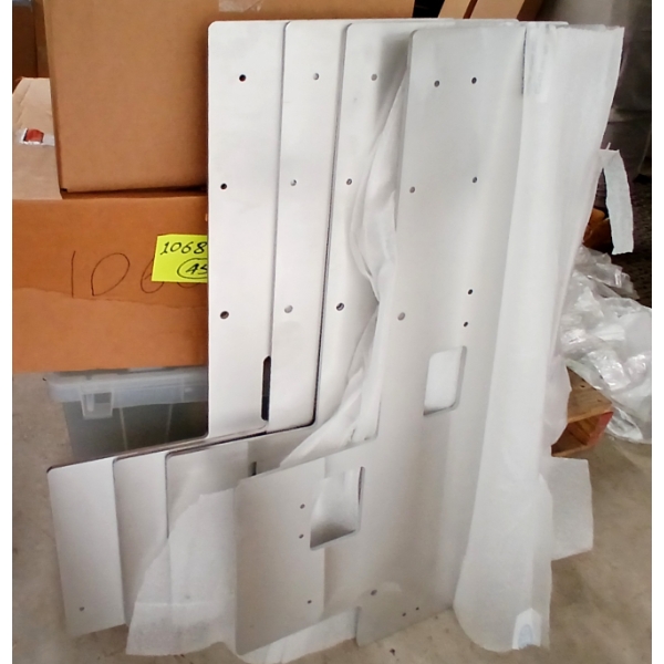 QTY OF ALUMINIUM PLATES