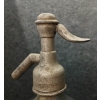 Image 6 : KING EDWARD SODA WATER MFG. CO. - CLEAR ACID-ETCHED - SELTZER BOTTLE