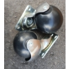 Image 2 : LOT OF 16 - BALL CASTORS