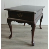 Image 1 : QUEEN ANNE STYLE CHERRY SIDE TABLE