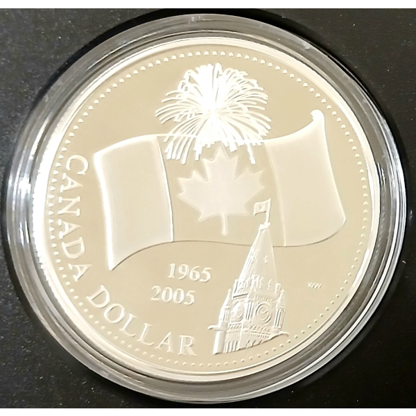 2005 RCM PROOF SILVER DOLLAR - 40TH ANN. OF CANADA'S NATIONAL FLAG
