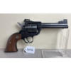 Image 2 : RUGER NEW MODEL SUPER SIX IN .22 WMR - RESTRICTED 