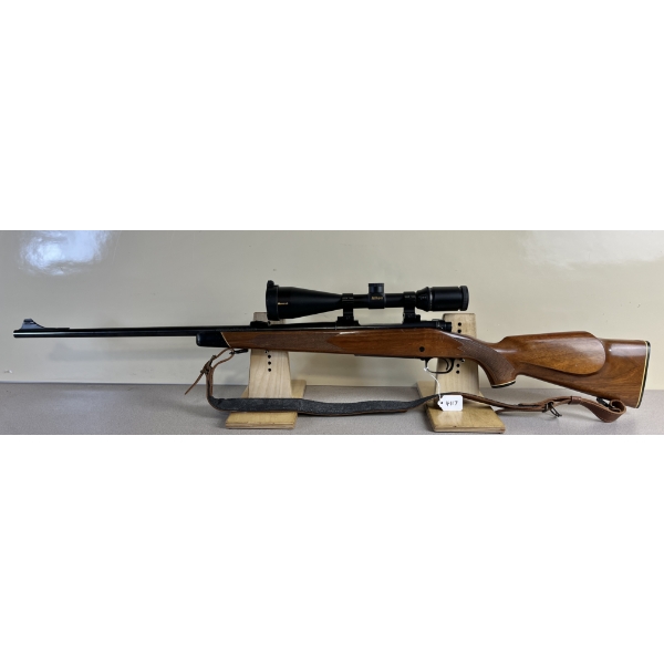 WINCHESTER MODEL 70 IN .25-06 
