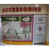 Image 8 : MARX TOYS TIN LITHO SERVICE STATION