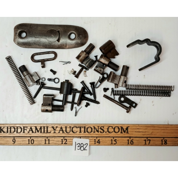 QTY OF LEE ENFIELD PARTS - SAFETY, BUTT PLATE, SCREWS, SPRINGS, ETC