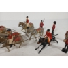 Image 2 : QTY OF BRITAINS LTD LEAD BRITISH TROOPS & HUNTSMEN