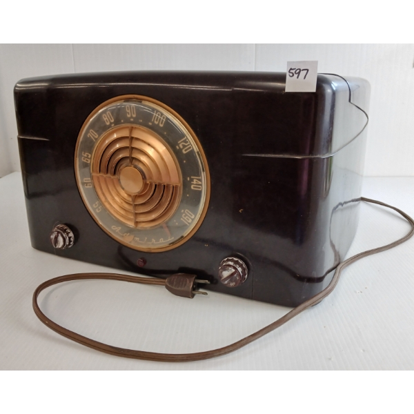 ADMIRAL MODEL 6S126 TUBE RADIO & RECORD PLAYER