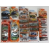 Image 1 : LOT OF 22 - MATCHBOX CARS - INCL COLOUR CHANGERS, CONSTRUCTION SET, HOLIDAY SET, ETC