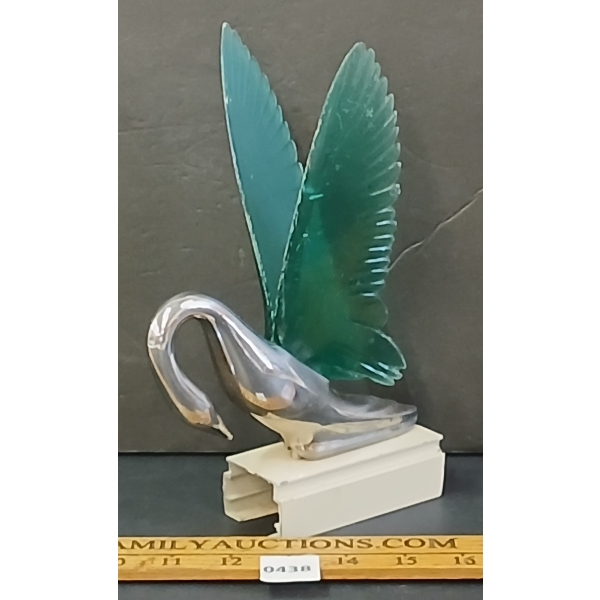 1948-1950 PACKARD HOOD ORNAMENT 