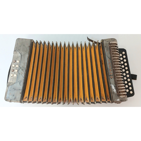 HOHNER BAKELITE BUTTON ACCORDIAN - CIRCA 1920-40's