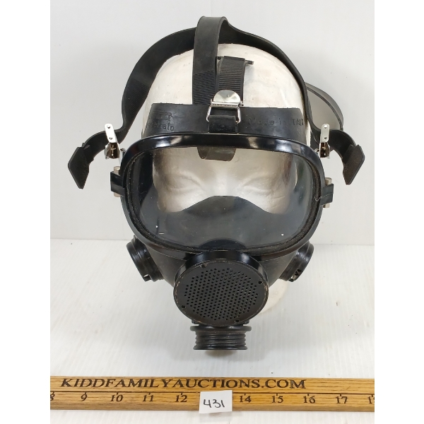 PIRELLI BREVETTATO GAS MASK / RESPIRATOR