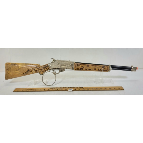 HUBLEY THE RIFLEMAN TOY CAP GUN 