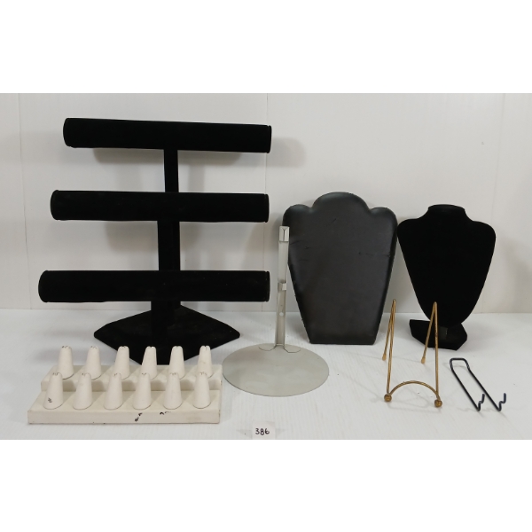 JOB LOT - JEWELRY HOLDERS